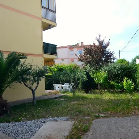 Estany I Pb-2 Apartment